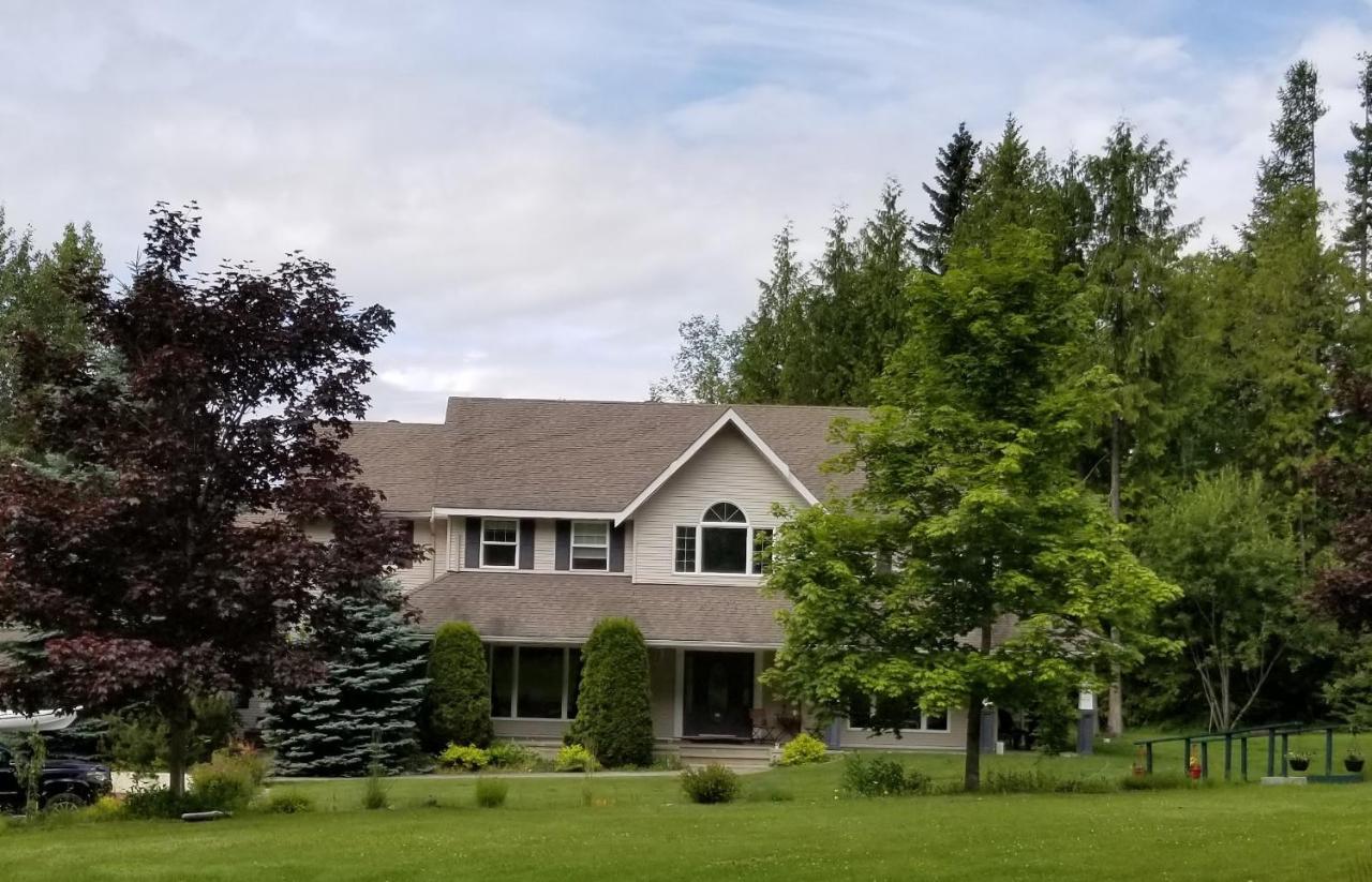 Silver Star Bed And Breakfast Vernon Bagian luar foto
